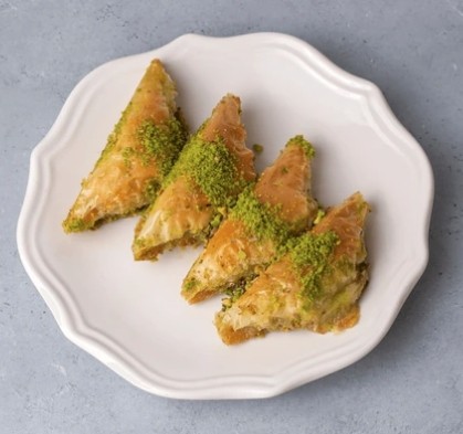 Taptaze Baklava Lezzeti 1000 Gr Şöbiyet